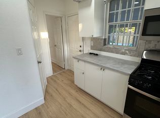 2028 SW 2nd St #2, Miami, FL 33135