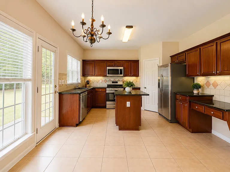 8330 Grenadier Trl — Photo 12