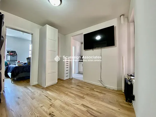 Rented by Sovereign Realty NYC | media 13