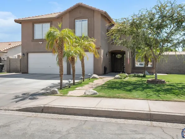 1100 Panno St, Brawley, CA 92227