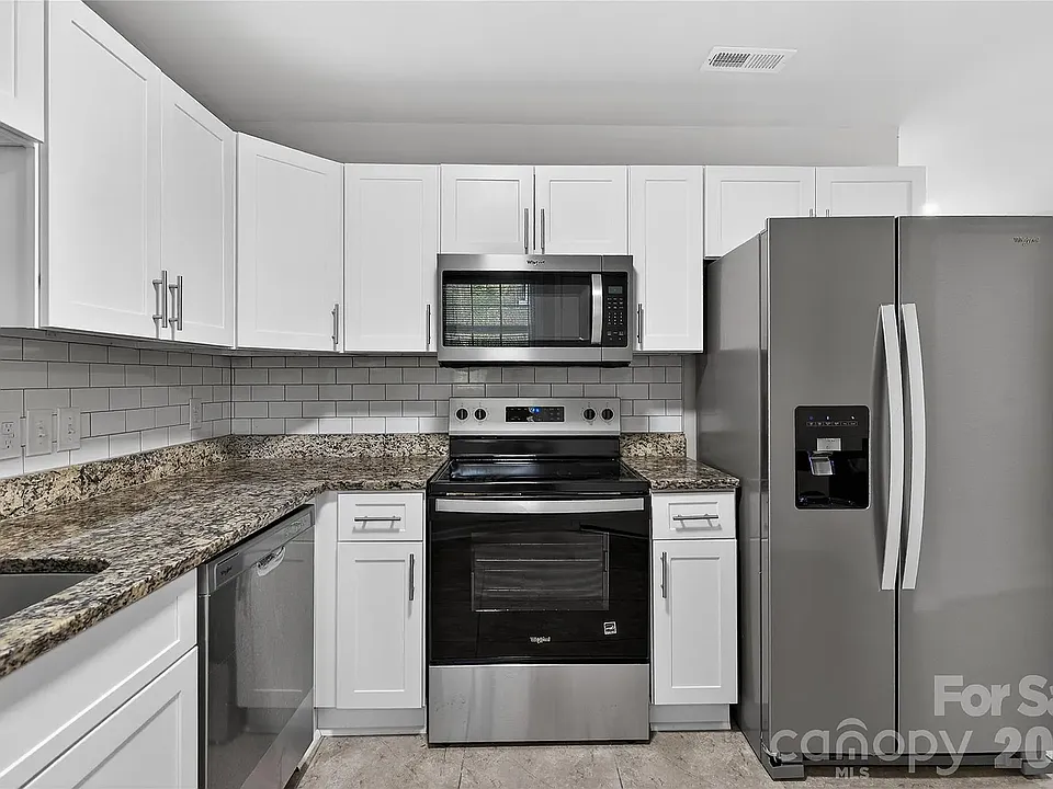 5143 Delivau Dr