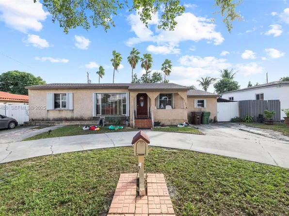60 W 61st St, Hialeah, FL 33012