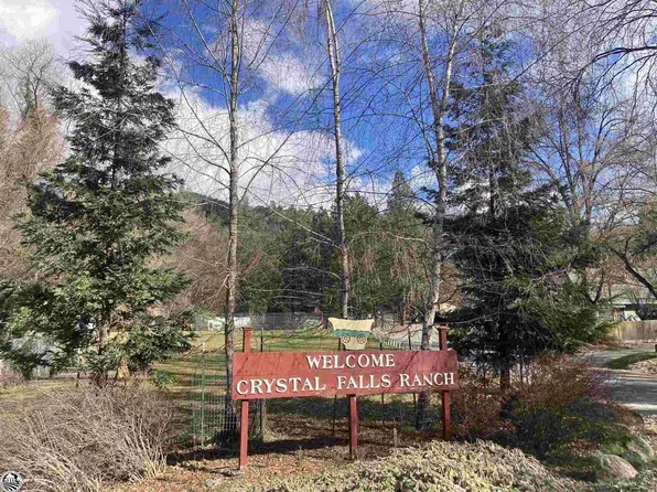 21880 Feather River Dr, Sonora, CA 95370