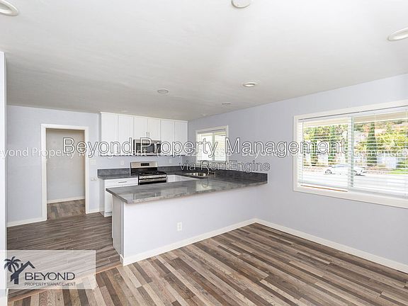 5th image of 5313 Vickie Dr