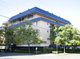 Hilltop Court Apartments, Seattle, WA 98104