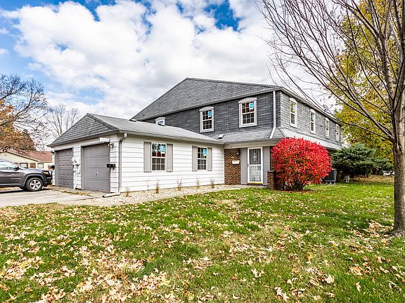 3rd image of 4405 Clovelly Ct