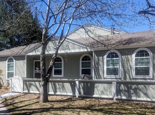 5736 W Asbury Pl, Lakewood, CO 80227