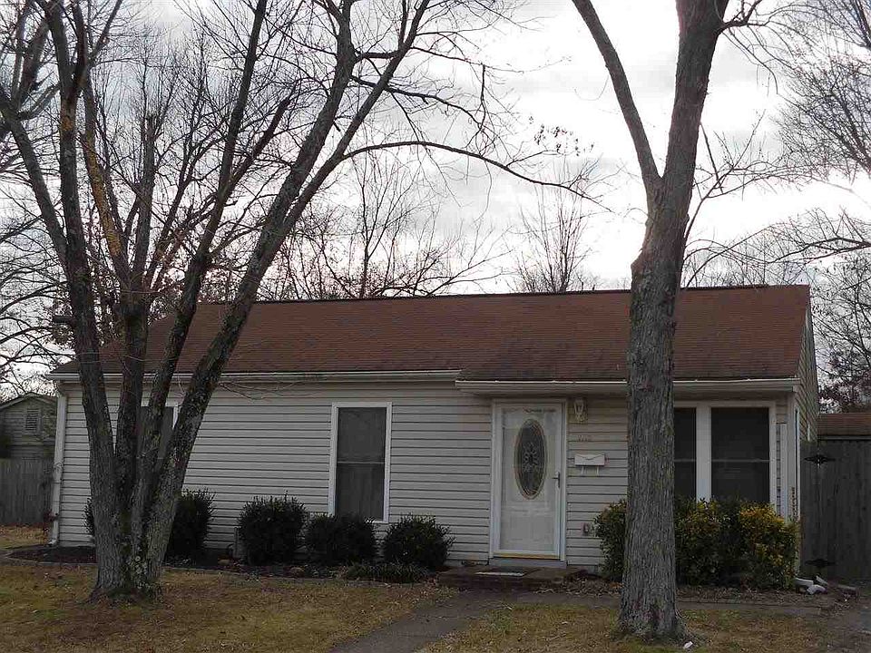 2nd image of 1113 River Oaks Blvd