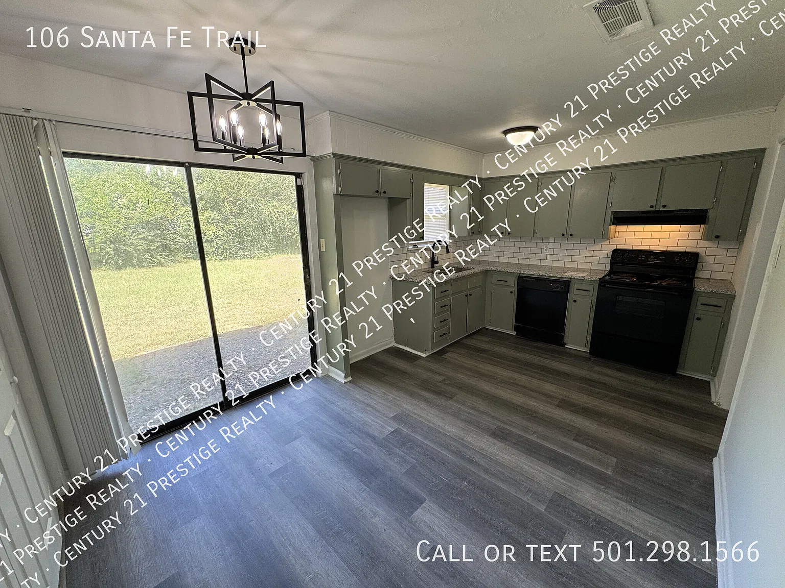 3 bed, 1.5 bath, 986 sqft, $1,300 — Photo 4