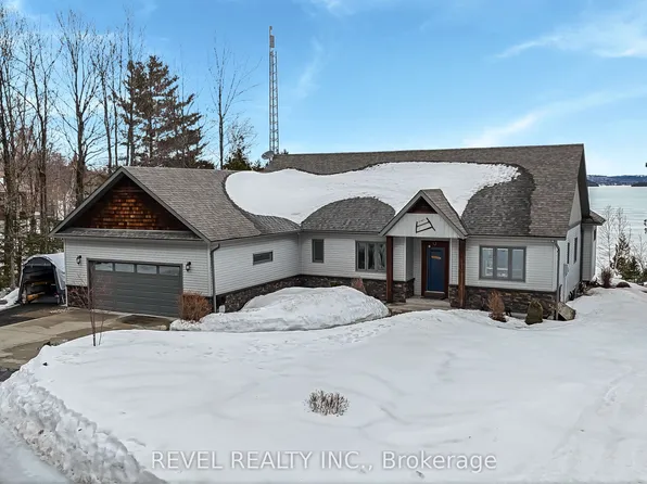 82 Bobcat Trl, Elliot Lake, ON P0M 2L0