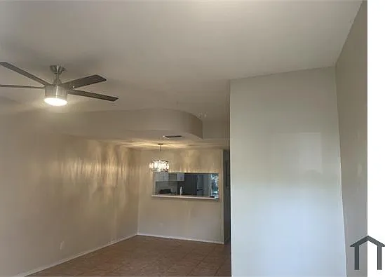 145 SW 96th Ter — Photo 23