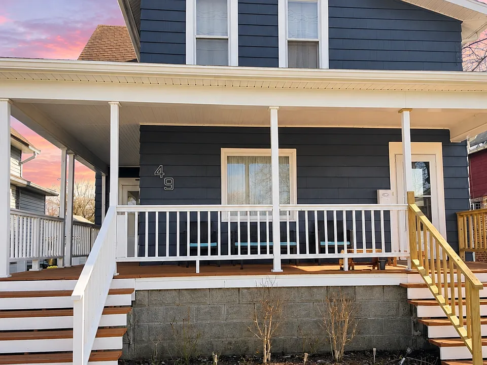 49 Morgan St #1