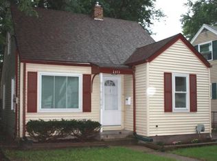 1313 Lenore Ave, Lansing, MI 48910