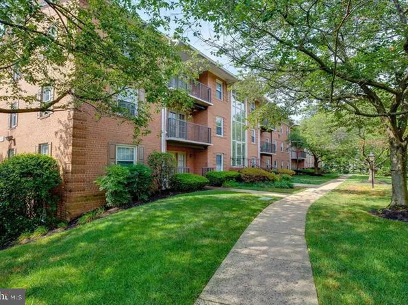 3336 Spring Ln APT A34, Falls Church, VA 22041