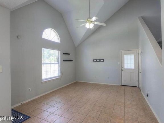 2nd image of 354 Bells Ferry Dr