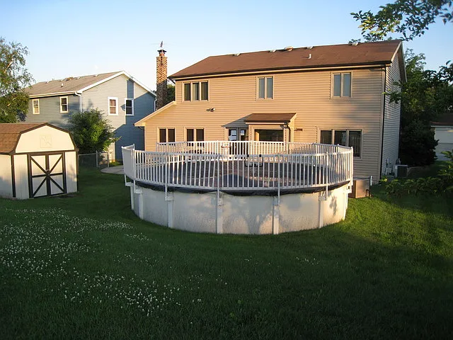 706 N Point Dr — Photo 16