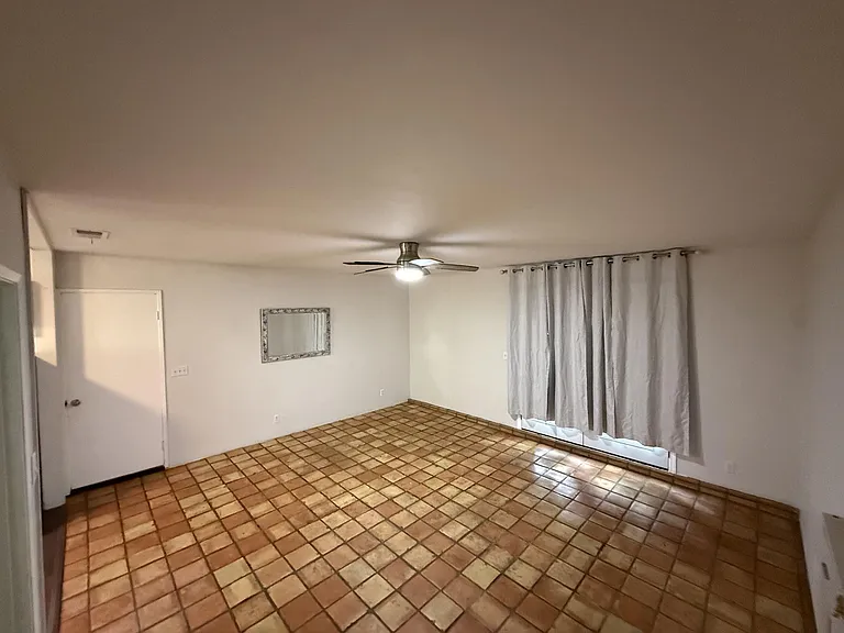 9303 Crest Dr — Photo 21