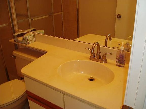 5th image of 2502 SE Anchorage Cove #A-2