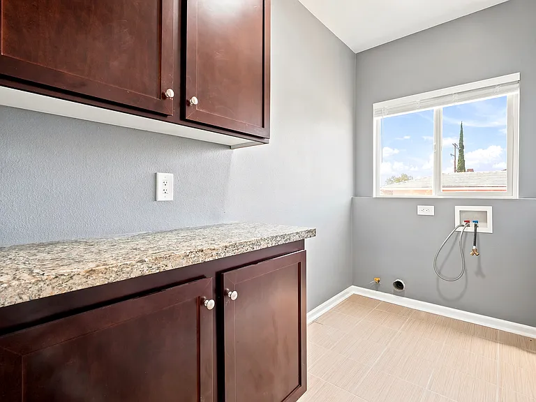 7861 Fluffy Duckling Ln — Photo 29