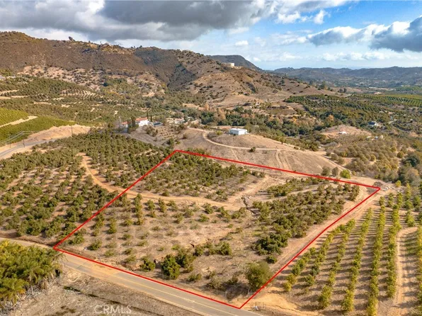 87 Los Gatos Rd, Temecula, CA 92590
