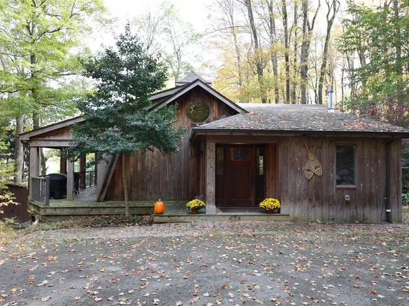 7532 County Road 36 APT 15, Naples, NY 14512