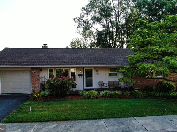 130 Hemlock Rd, Ephrata, PA 17522