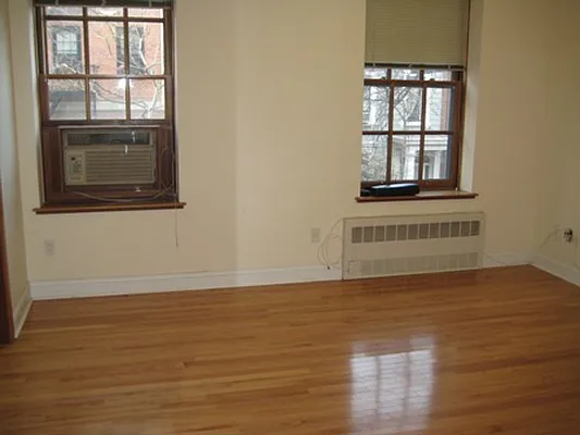 Rented by Besen Partners, LLC | media 27