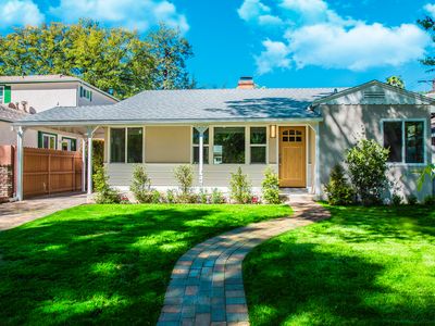 4253 Bellaire Ave, Studio City, CA, 91604