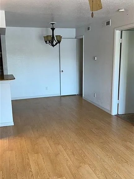 2855 Winkler Ave #109 — Photo 4