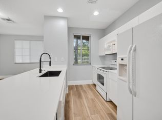 1954 SW 60th Ave #1, Pompano Beach, FL 33068