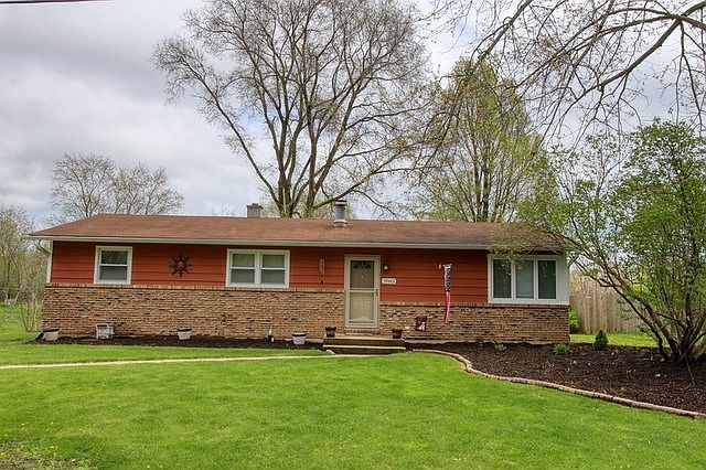1st image of 39443 N Geneva Ln