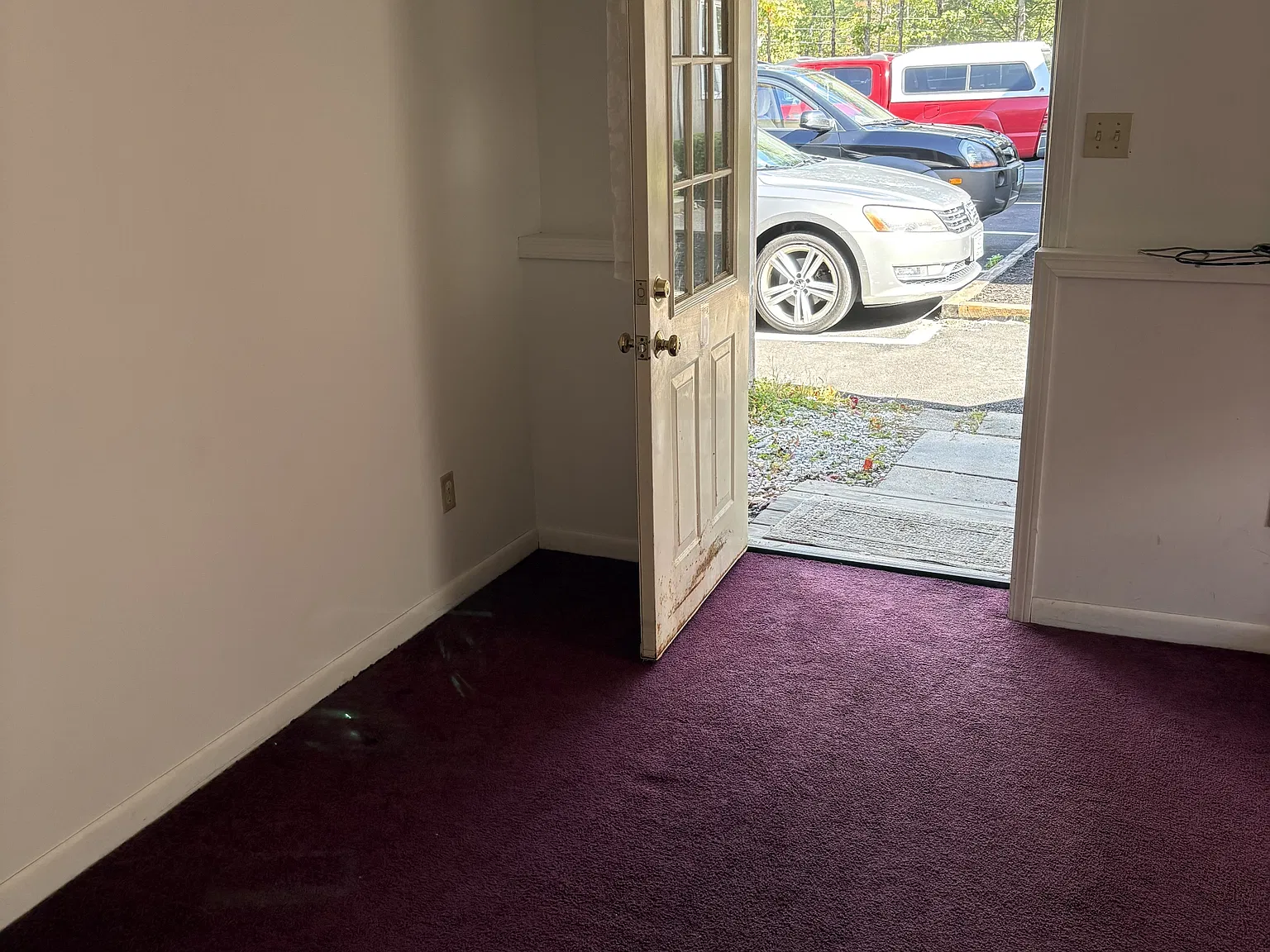 918 Flanders Rd - 6 — Photo 2
