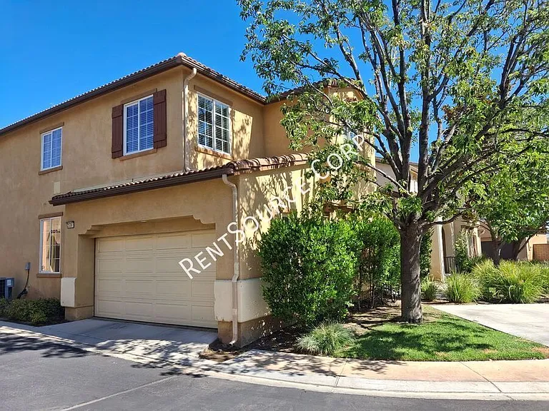 25361 Playa Serena Dr — Photo 37
