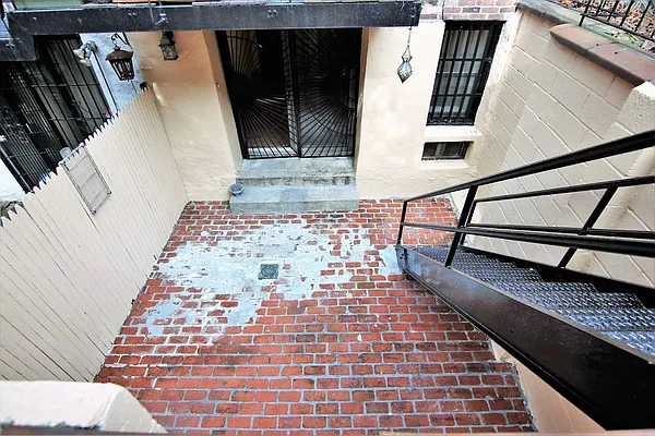 Rented by JK Dansar Corp | media 22