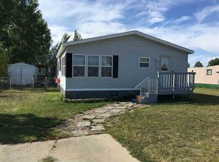 1106 Coolidge Ave, Minot, ND 58701