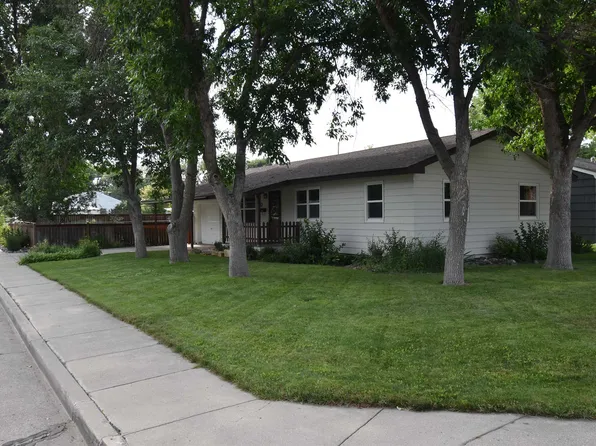 650 Avenue K, Powell, WY 82435