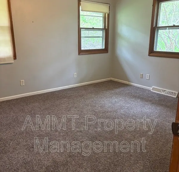 1672 10th St NW — Photo 10