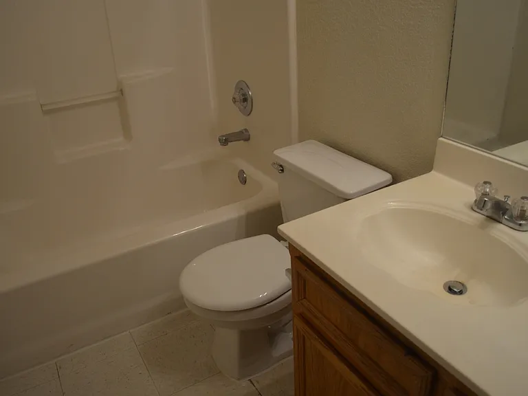 2204 Wildewood Dr — Photo 54