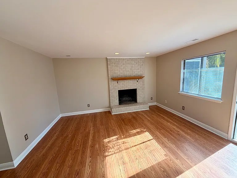 6517 Valene Ct — Photo 4
