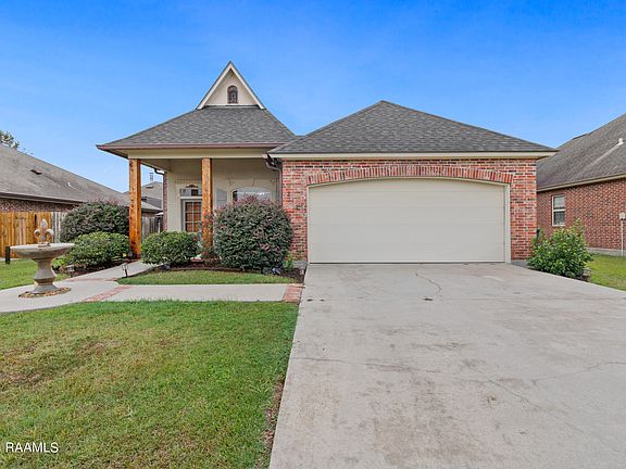 5th image of 211 Tall Oaks Ln