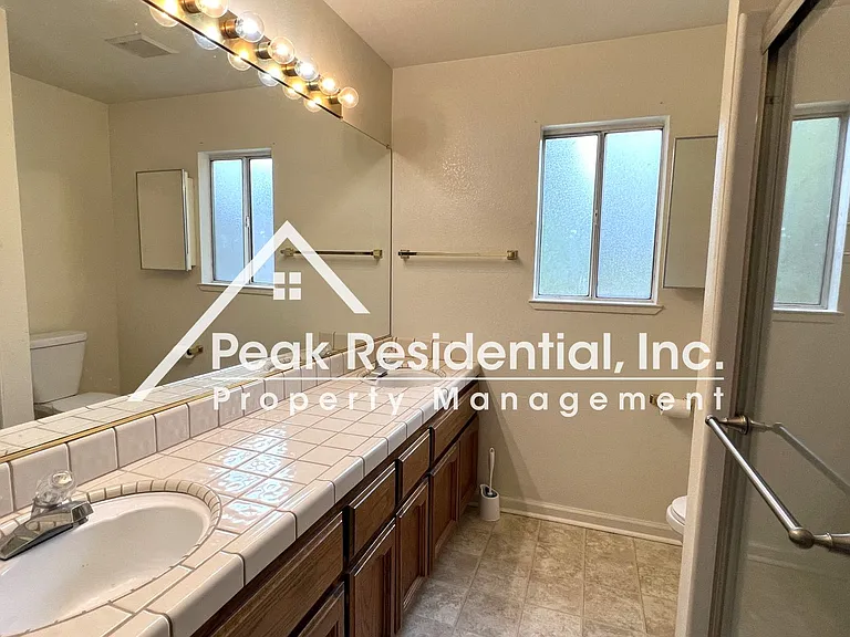 7927 Parmis Ct — Photo 20