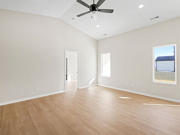 3rd image of 9155 E Chris St