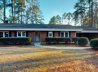 117 Lakeview Dr, Whispering Pines, NC 28327