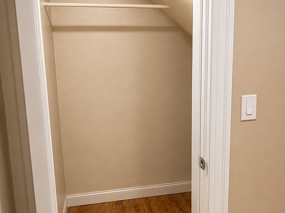 3rd image of 36 Termine Ave #1