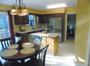 1816 Mountain Bay Dr, Hixson, TN 37343