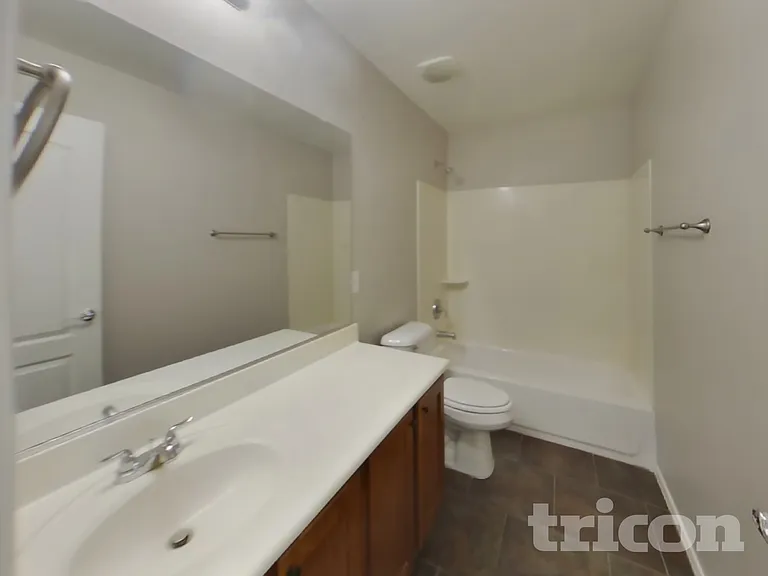 4930 E Del Rio Dr — Photo 19