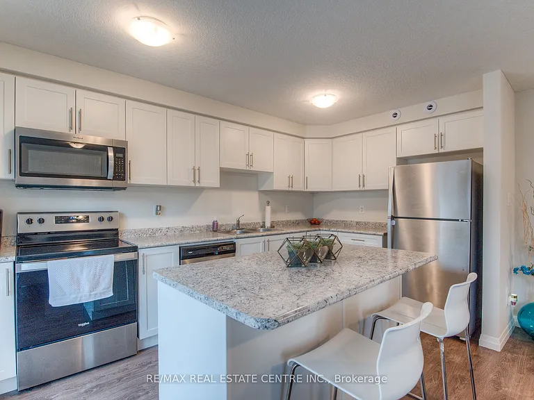 24 Morrison Rd #C7 — Photo 18