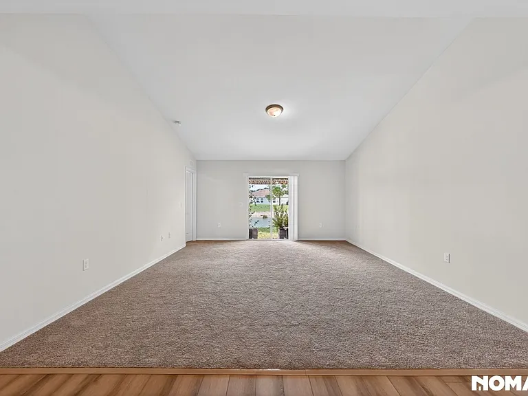 18266 Minorea Ln — Photo 13