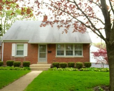18 S Hickory St, Palatine, IL, 60067