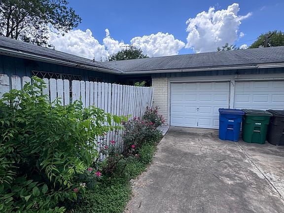 3rd image of 4232 Chestnuthill Dr